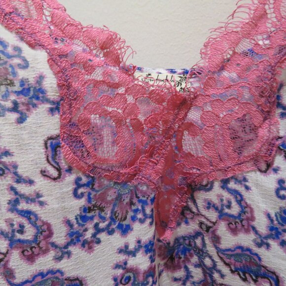 INTIMATELY FREE PEOPLE Pretty Little Thing Lace Trim Cami Top in Purple - Size L - Picture 6 of 14